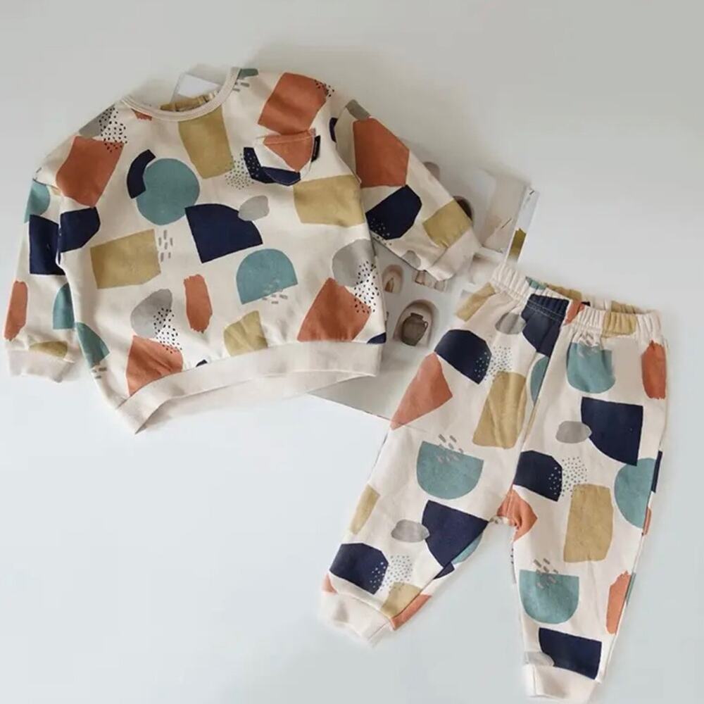 New baby two piece warm-up suit 3-6 months